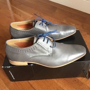 Gray aldo dress shoes